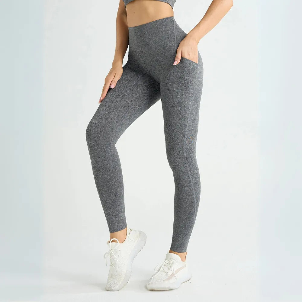 Legging Feminina de Cintura Alta com Bolsos, Efeito Push Up e Tecido Elástico – Dolce Diva
