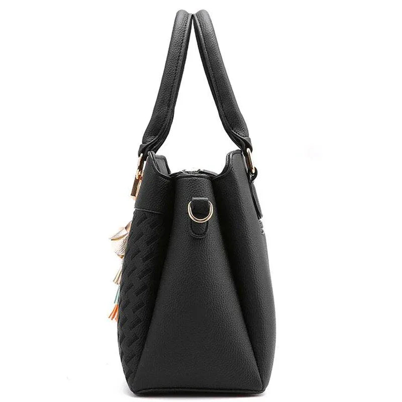 Bolsa Bella Tassel - Dolce Diva - Dolce Diva