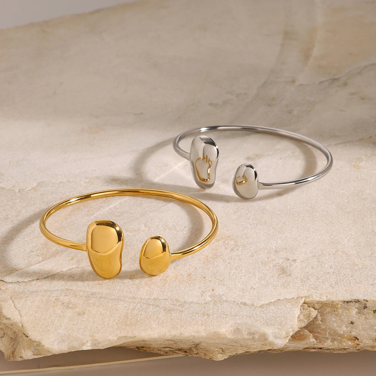 Pulseira-Bangle-Aura-Twist-Banhada-a-Ouro-18k-Dolce-Diva