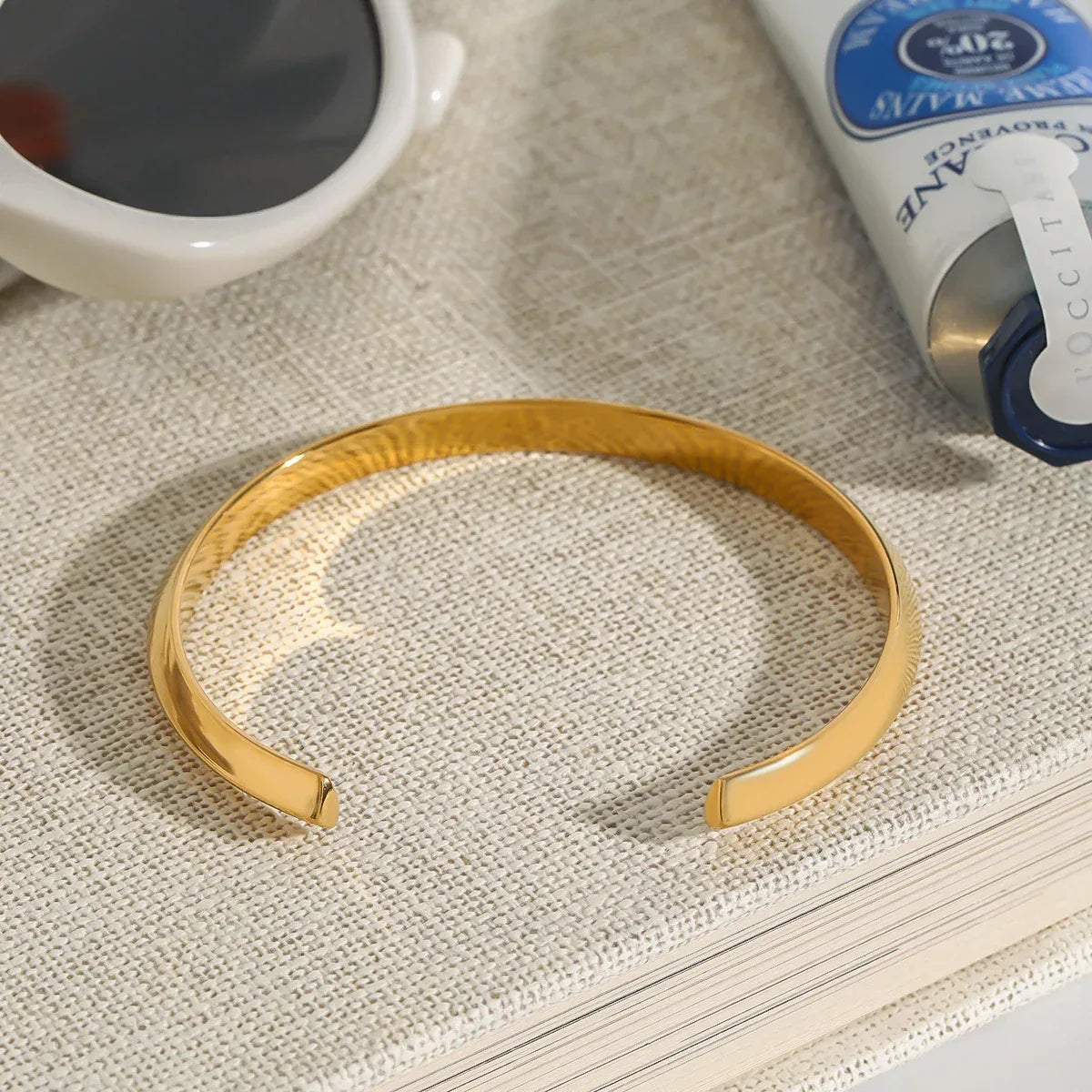 Pulseira Cuff Essenza Banhada a Ouro 18k – Dolce Diva - Dolce Diva