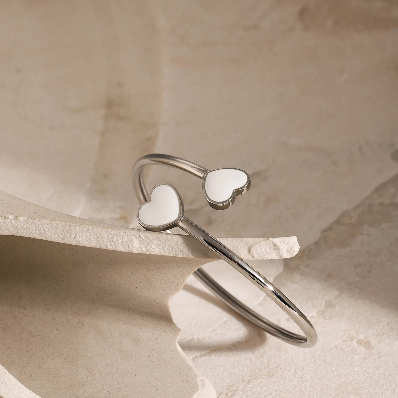 Pulseira-Cuff-Heartflow-Banhada-a-Ouro-18k-Dolce-Diva