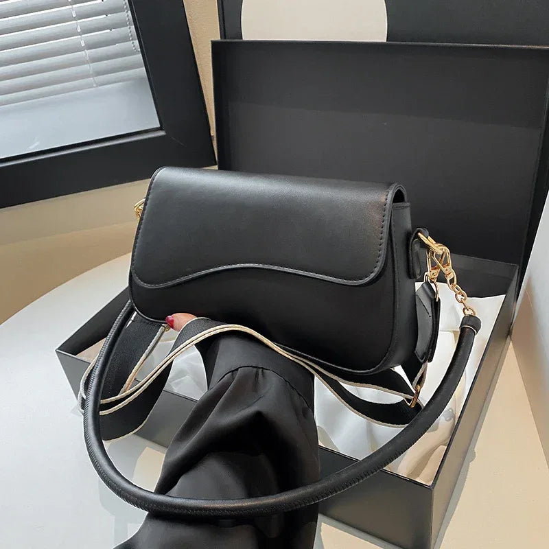 Bolsa Vittoria Lune- Dolce Diva - Dolce Diva