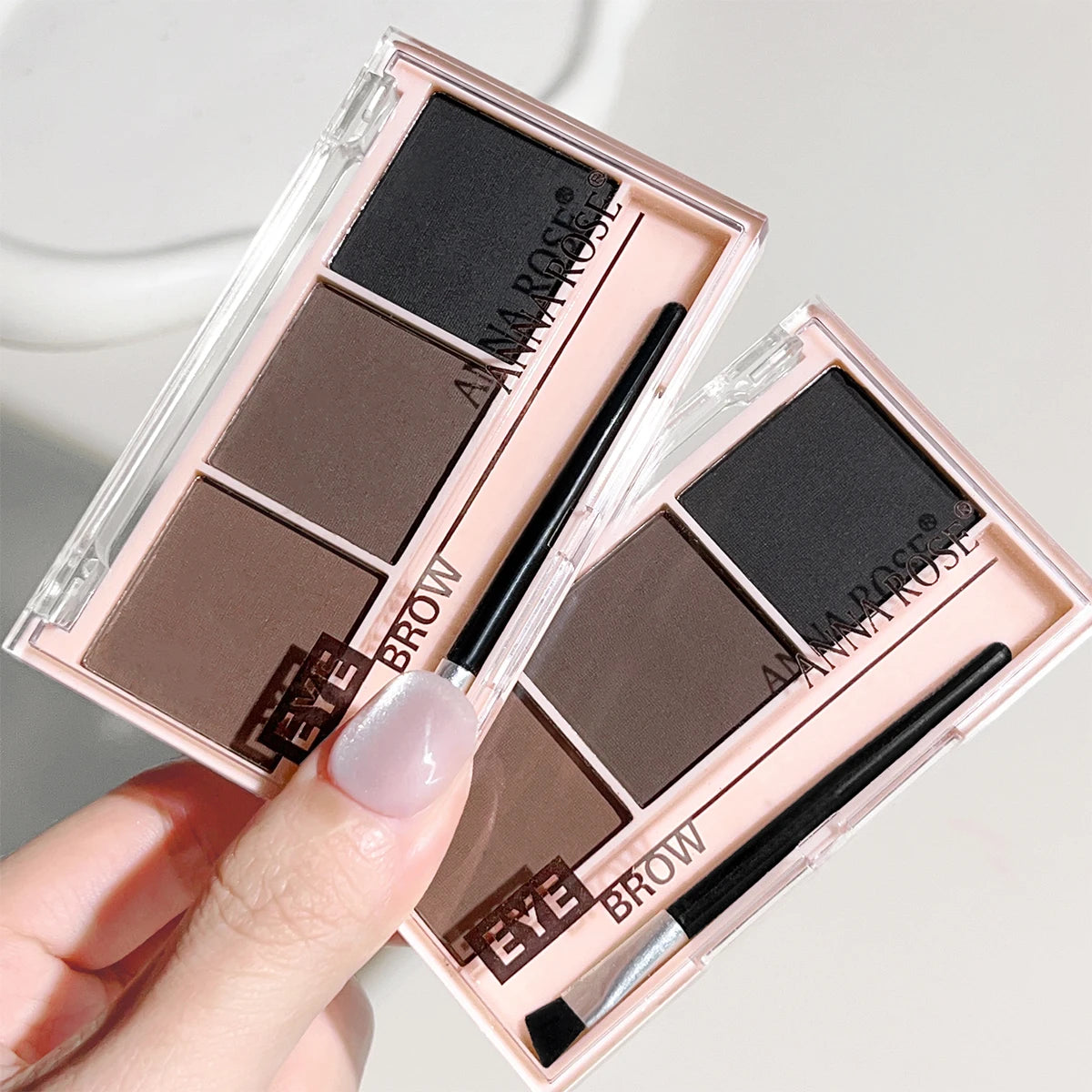 Trio-de-Sombra-para-Sobrancelhas-com-Pincel-Dolce-Diva